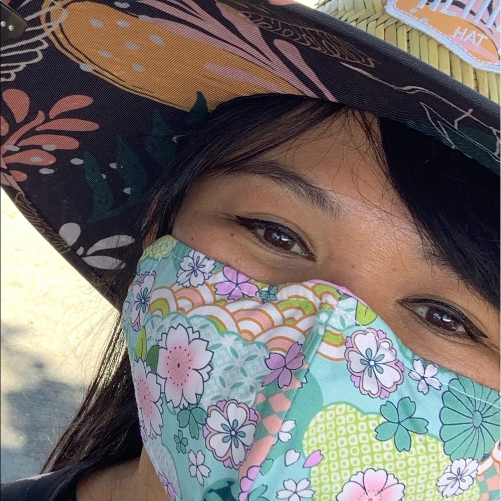 Meet your Posher, Liza